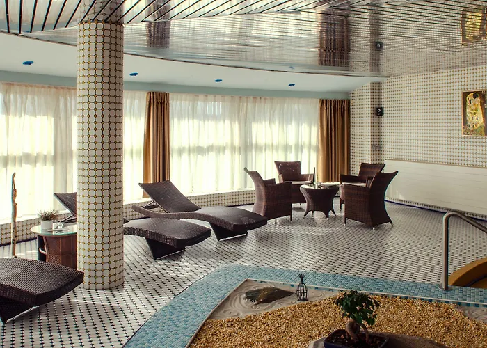 Galatea Hotel 4*